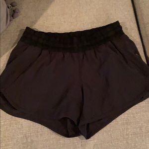 Lululemon Tracker Shorts Size 10